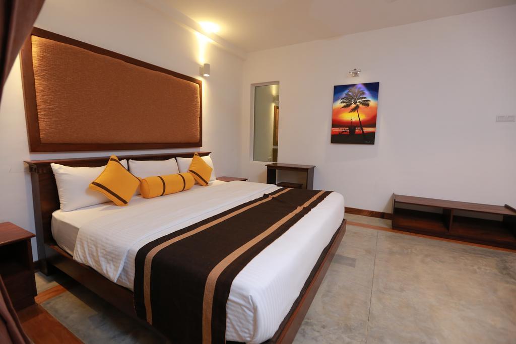 Refresh Hotel Хіккадува Номер фото